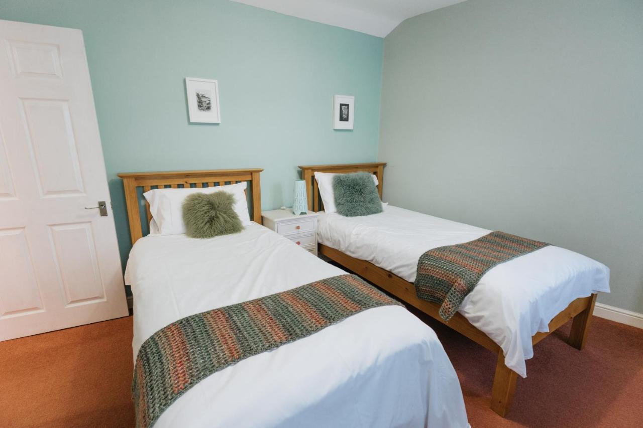 Gwynant Bach - Cosy 2 Bed Bungalow Cottage In Snowdonia National Park, Conwy, North Wales 外观 照片