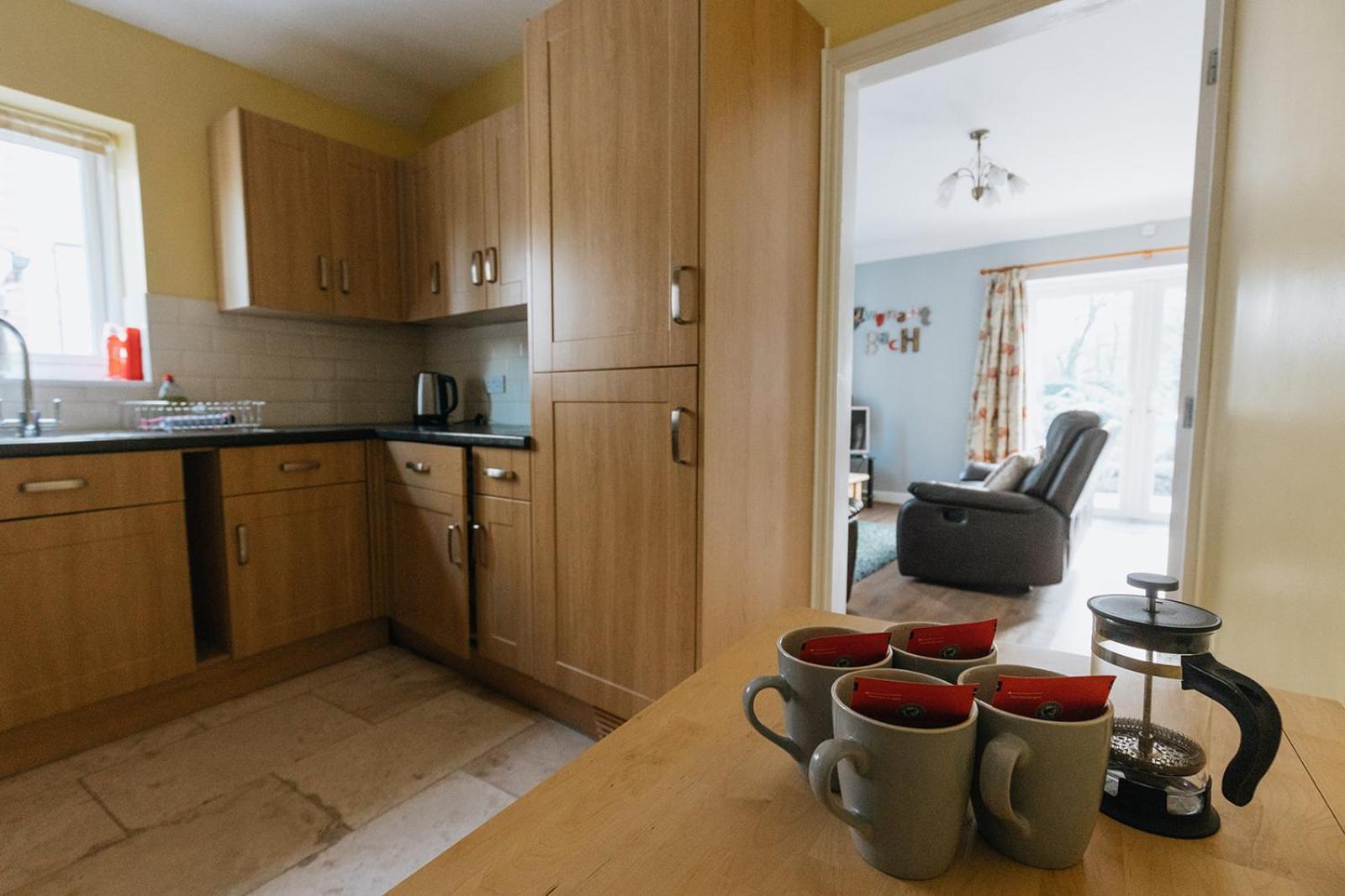 Gwynant Bach - Cosy 2 Bed Bungalow Cottage In Snowdonia National Park, Conwy, North Wales 外观 照片